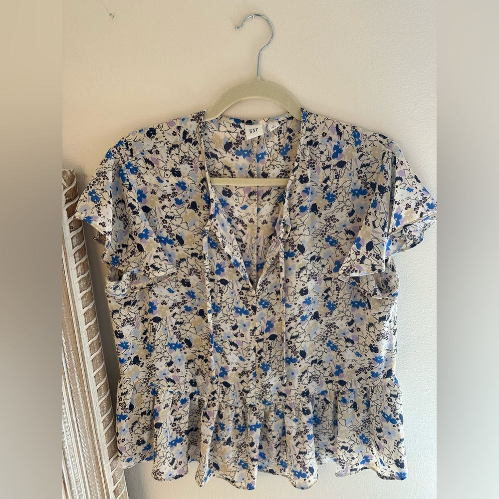 Gap Floral Top
